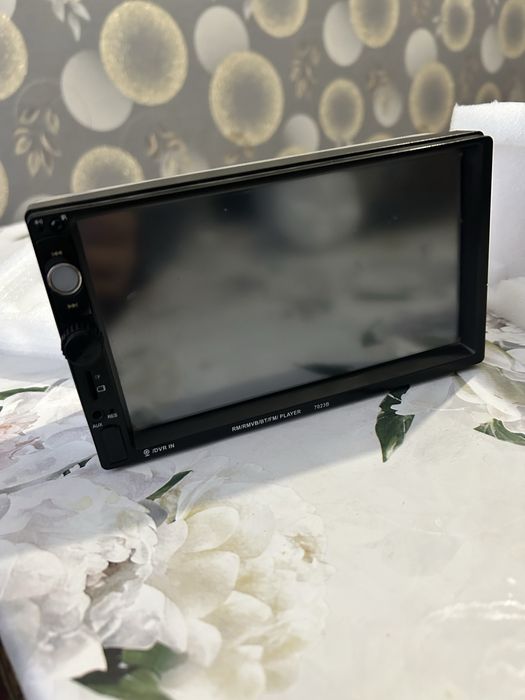 Продам магнитолу