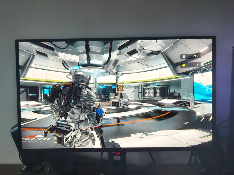 Oled монитор Asus ROG 27" ACDMS 280hz в гаранция