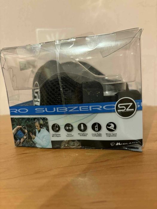 Стерео слушалки с нагреватели за уши