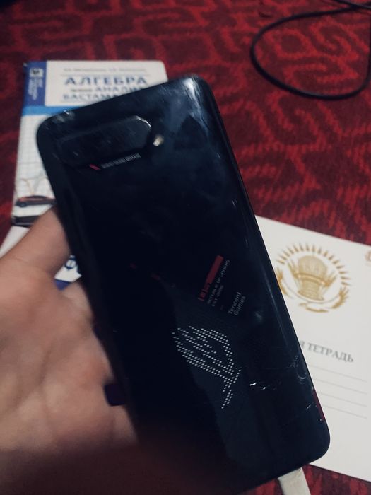 Asus rog phone 5