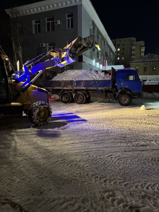 ВЫВОЗ СНЕГА. Погрузчик камаз