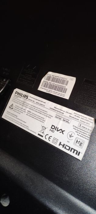 Телевизори 40 инча Филипс и тошиба