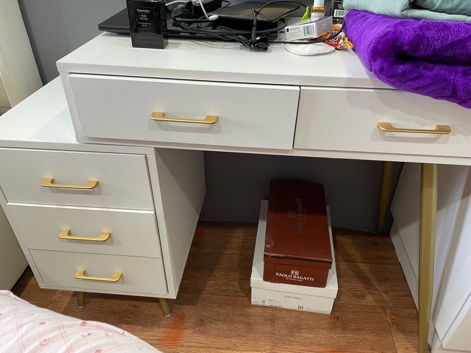 Туалетный столик