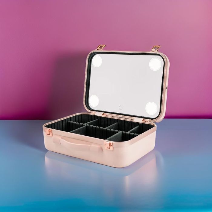 Кутия за грим несеср пластмасов куфар розов бял куфар чанта огледало
