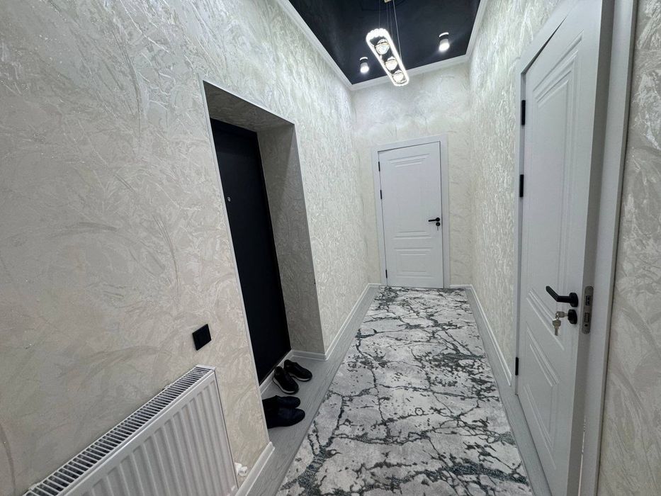 2 xonalik uy sotiladi