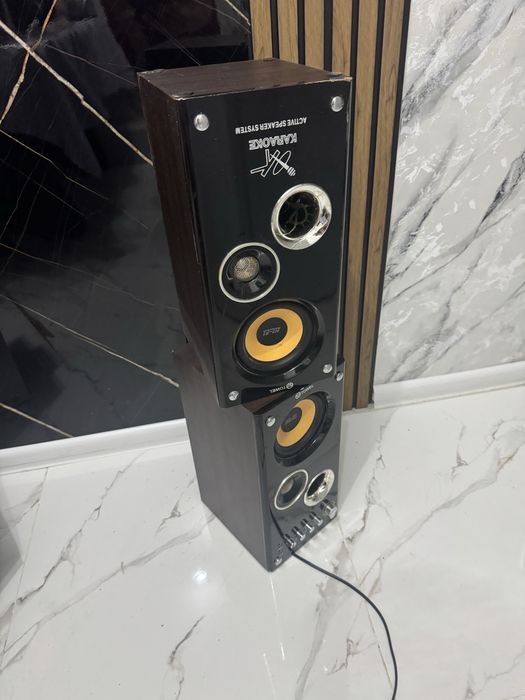 Музыкальная колонка