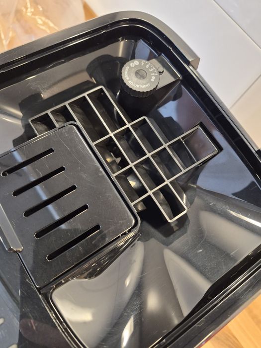 Delonghi Magnifica Plus Ecam 320.70TB