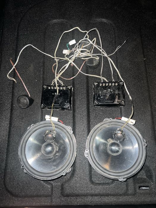 Usilitel kalonka dvuxkompanentka