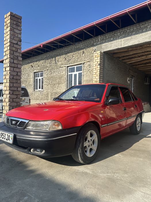 Nexia 1998 srochna sotiladi 28 milion azgina kelishiladi