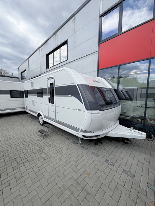 Rulotă nouă premium Hobby 545KMF DeLuxe 2026/ 6 pers/ baie cu dus separat