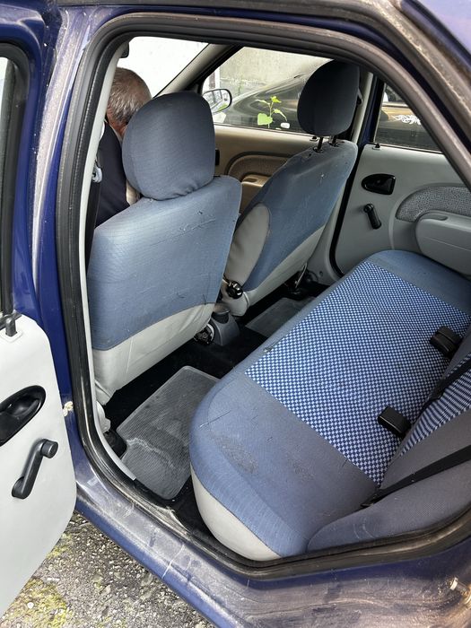 Dacia Logan 2005