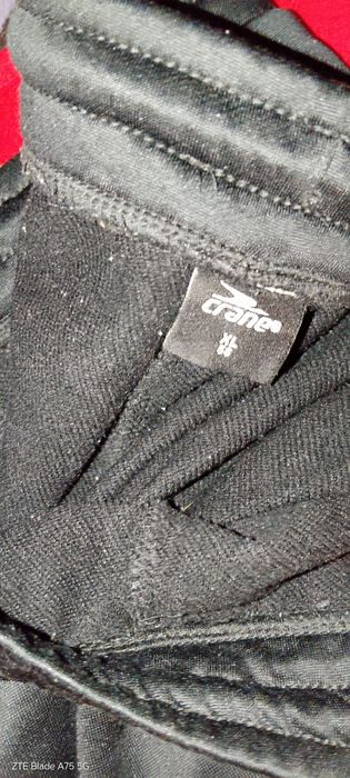 Pantaloni trening buzunare Crane
