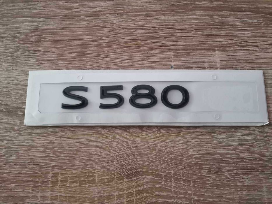 черен надпис нов стил Mercedes Benz S 580 W223