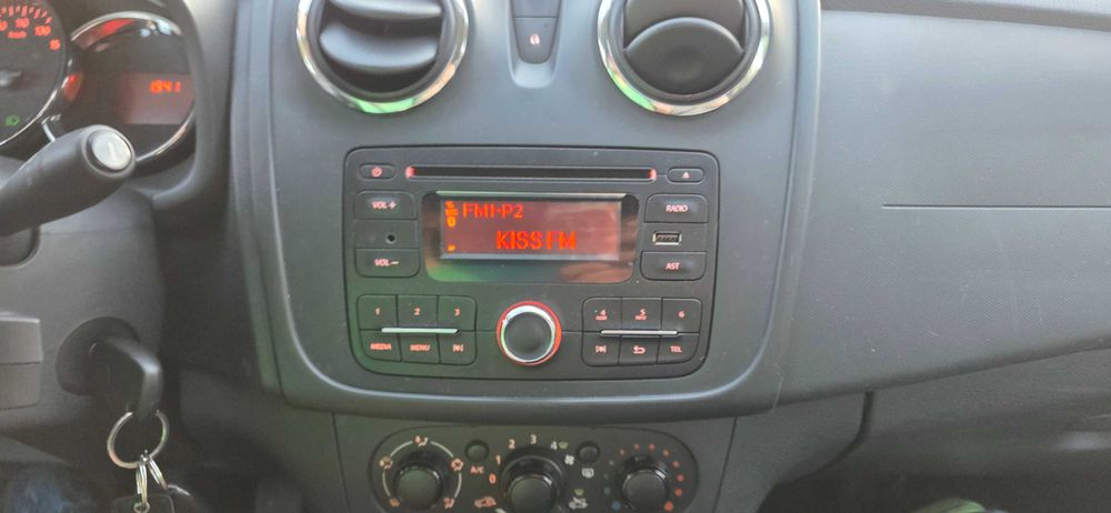 Vand Dacia Logan 2 cu remorca