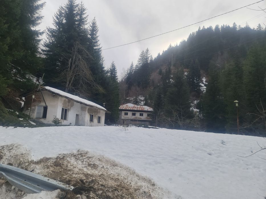 Продава се Земеделски имот в Лъки -  кв.м за 40000 €/дка - Снимка #2