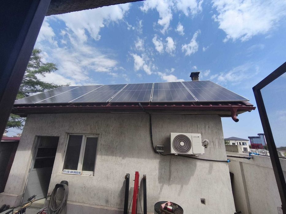 6 panouri fotovoltaice  Canadian Solar CS6.1-72TD-605