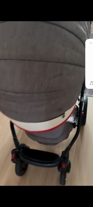 Продам детскую коляску Viqqo