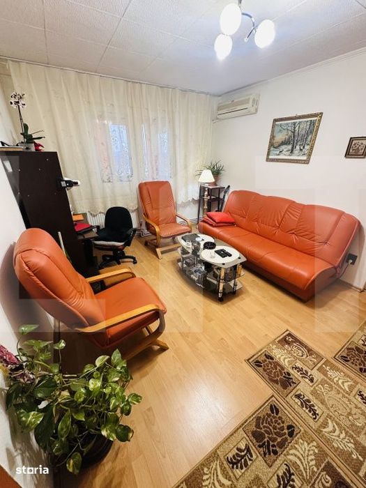 Apartament 3 camere, zona Vlaicu, Bloc renovat
