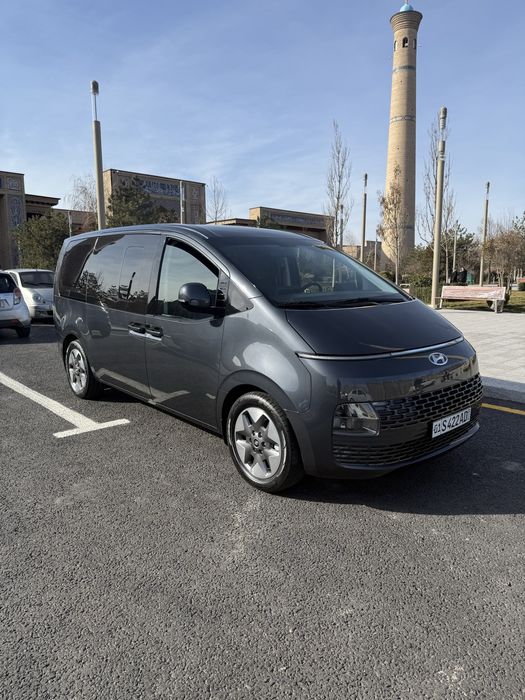 Xyundai Staria 2023