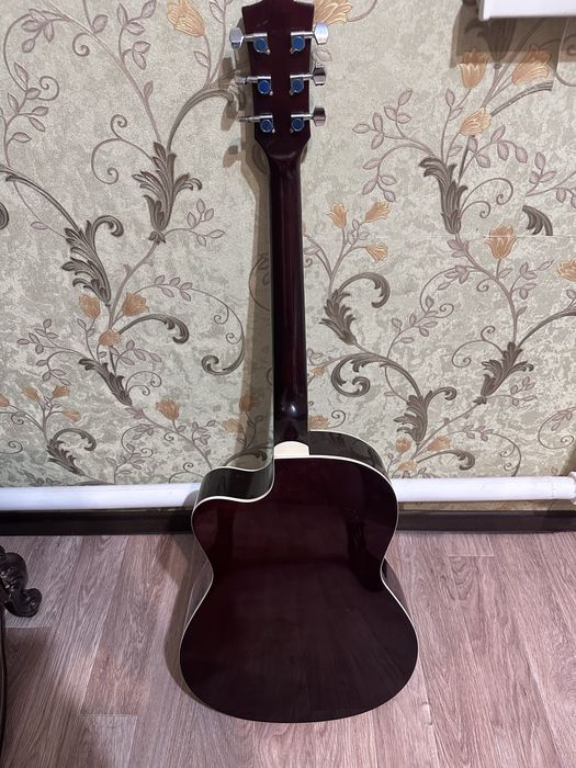 Продам гитара новый