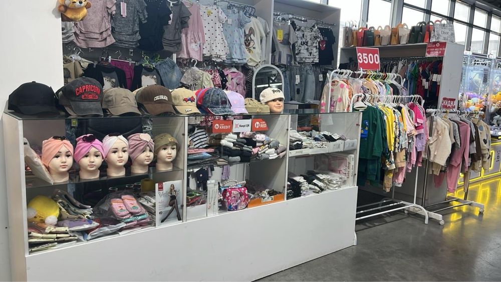 Мебель для детской одежды бизнес