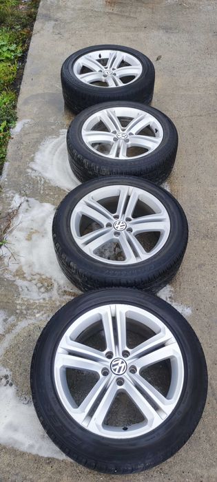 Set jante aliaj 18 cu anvelope de vara Bridgestone 235/50ZR18