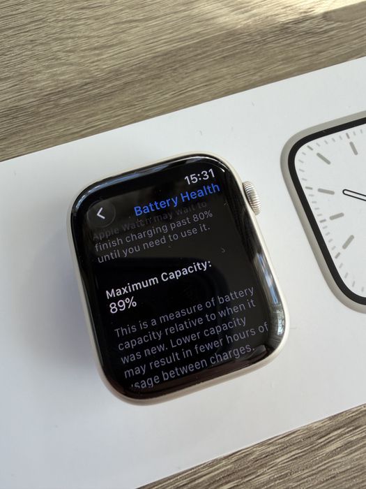 APPLE Watch Series 7, GPS, 45mm Starlight