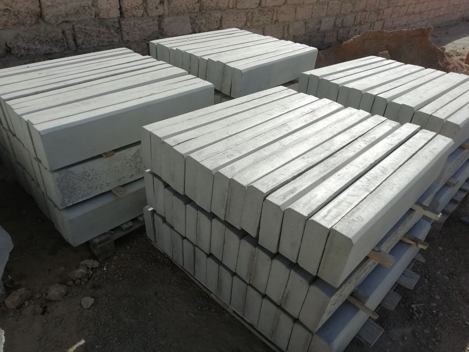 Поребрик, бордюр тротуарное