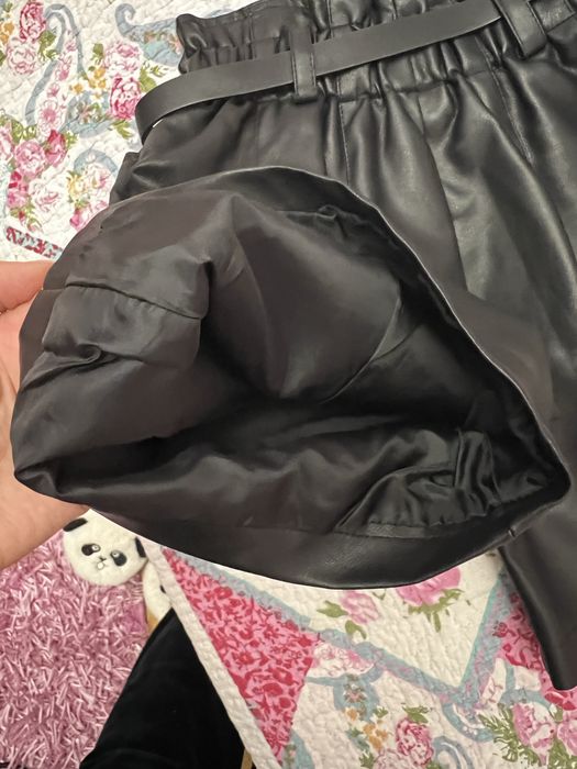 Кожанные шорты для девочек