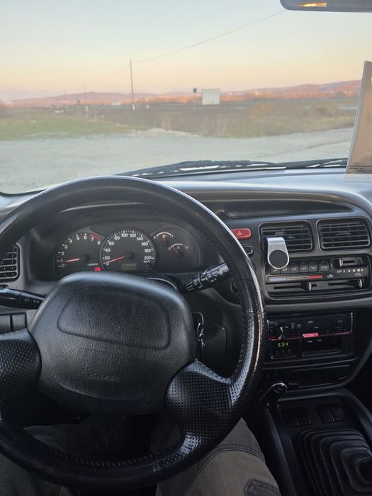 Vand Grand Vitara 2.0 Benzina
