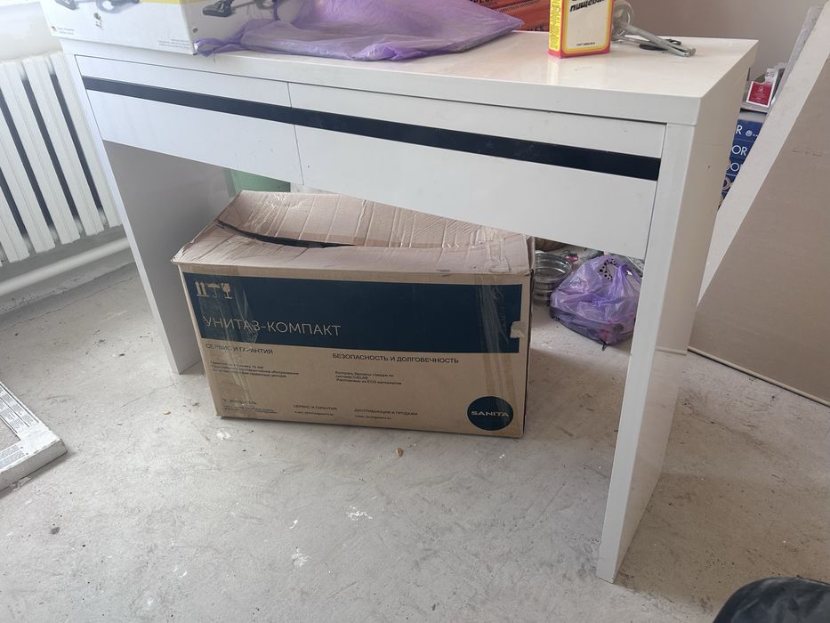 Консоль в прихожую