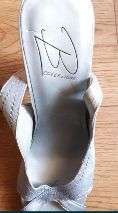 Босоножки 2 модели (39 размер)