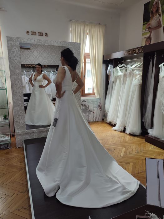 Rochie de mireasa PRONOVIA colectia 2024