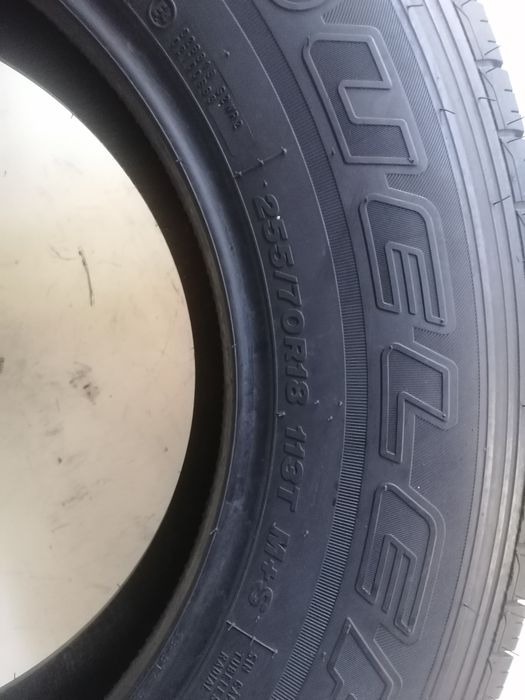 255/70/18.4*Bridgestone 113t. Dot 3818    7,88mm