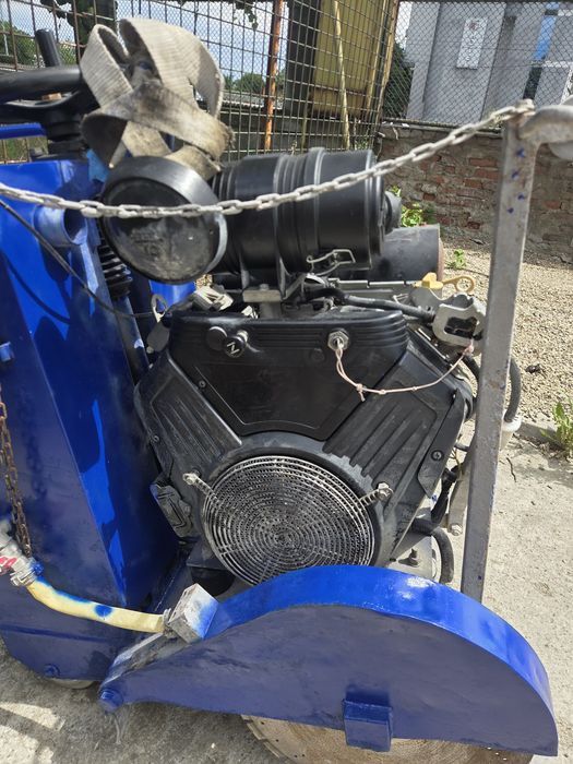 Masina de taiat beton , asfalt 35 cai Briggs and Stratton