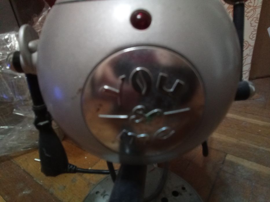 Кафемашина работеща