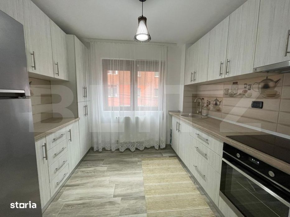 Apartament cu 3 camere, 62 mp, Etajul 1, zona Blocuri - Campia Turzii