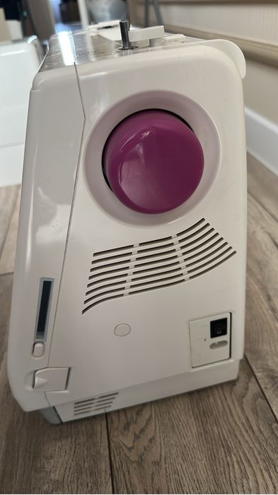 Вышивальная машинка Janome 350 E