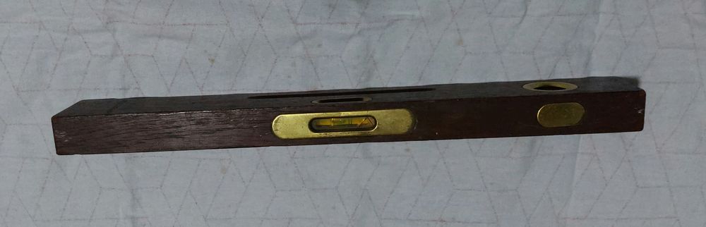 Boloboc vechi din lemn