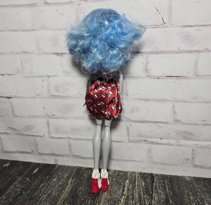 Гулия Monster high