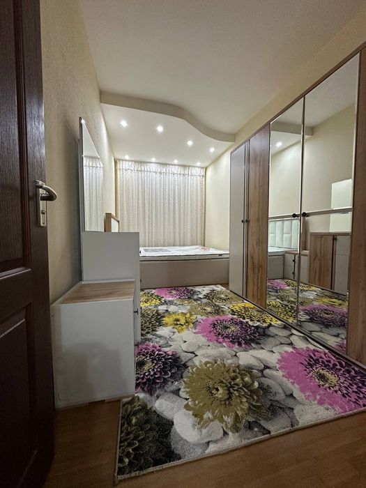 Аренда. Ялангач Кв-2ком ( Кафе бухора- Ширин базар) Мирзо улугбекский