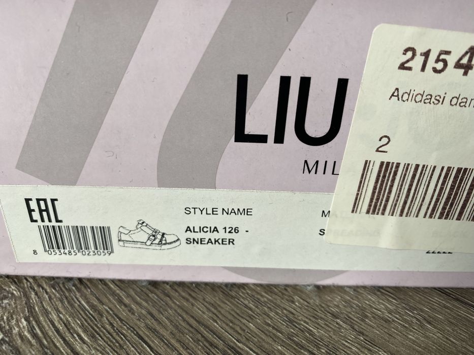 Adidasi Liu Jo marimea 35, noi