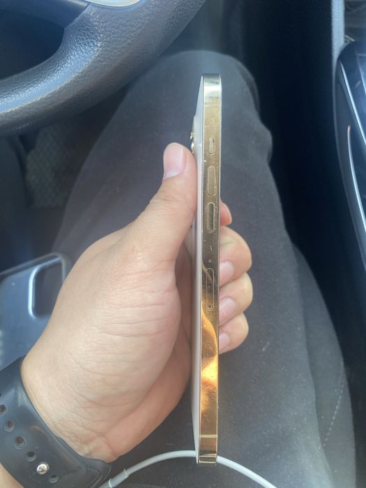 Айфон 12 про макс