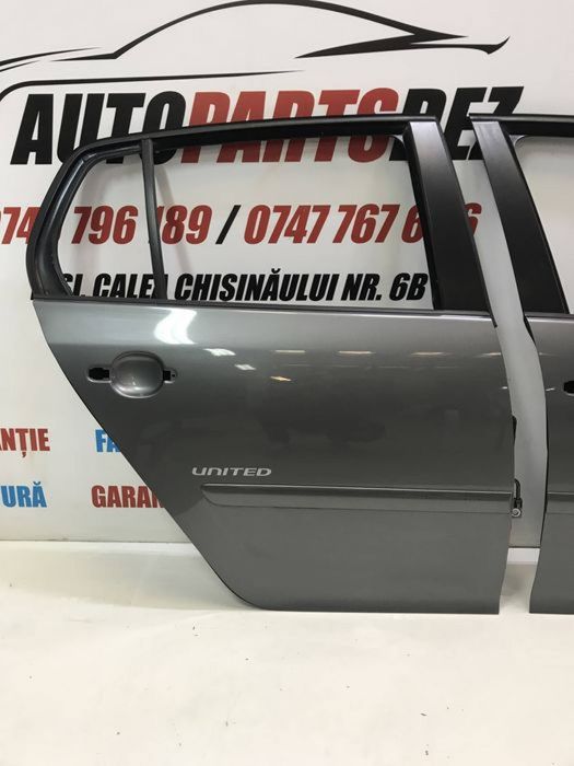 Portiera dreapta fata spate Golf 5 hatchback scurt LA7T gri închis