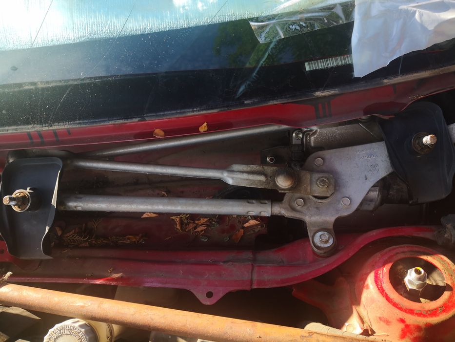 Dezmembrez  Suzuki Vitara 1.6 ddis 2015+