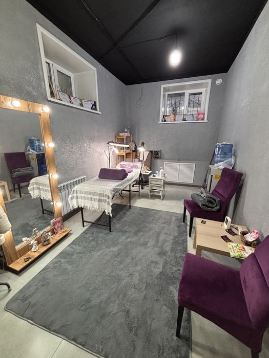 Сдам место в кабинете