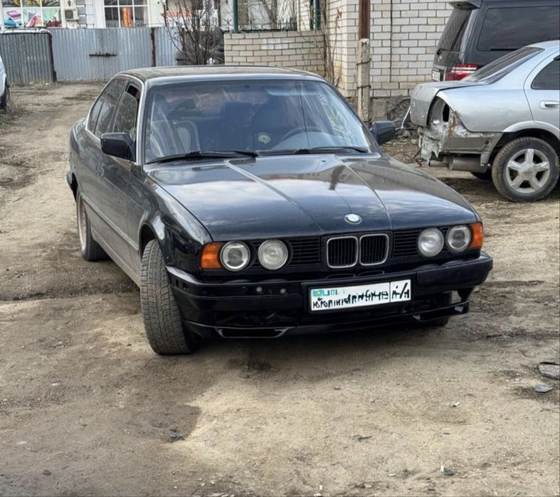 Продаем бмв е 34