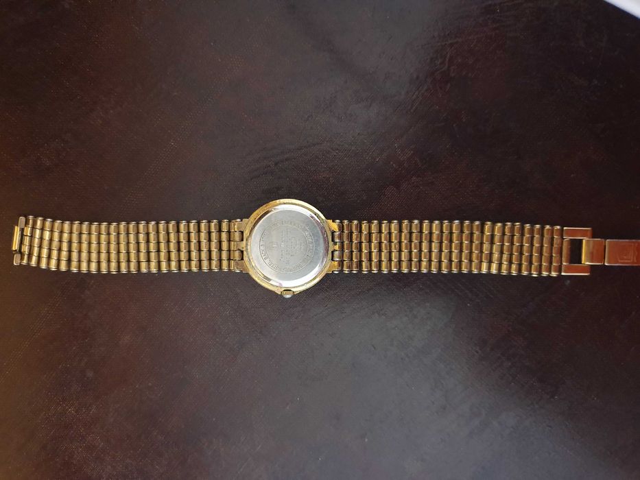 Часовник дамски Jean Renox