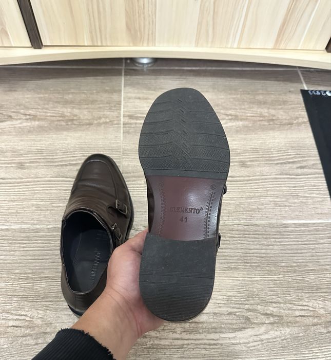 Продам мужские туфли