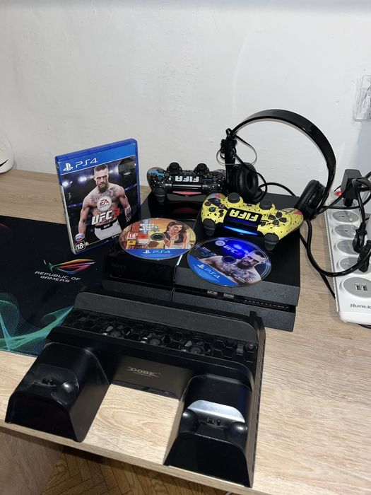 Продам пс 4 play station4 PS4